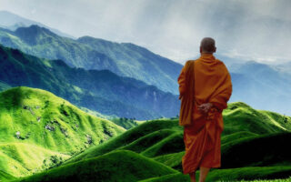 Буддийский монах