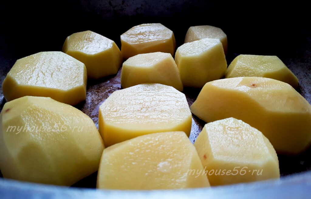 приготовить манты на сковороде картофель