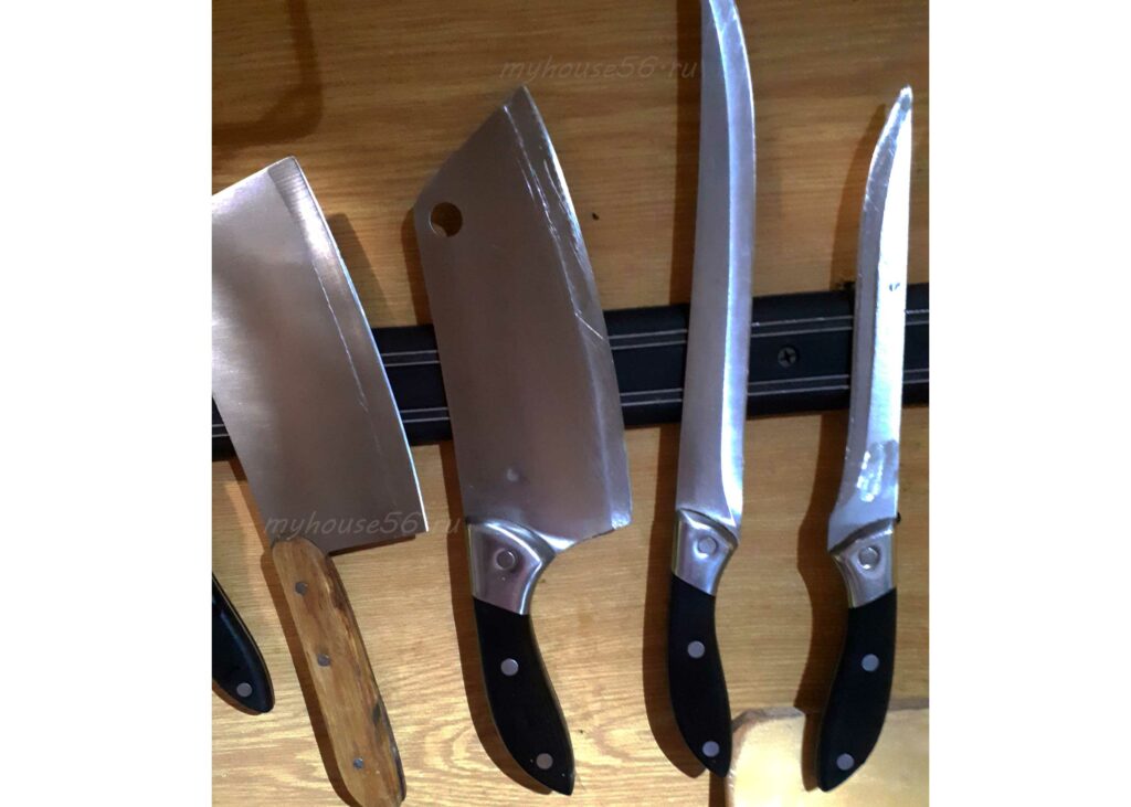 магнитные держатели для ножей