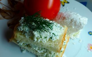 что добавить в творог вкусный творог зелень бутерброд добавка творожная масса