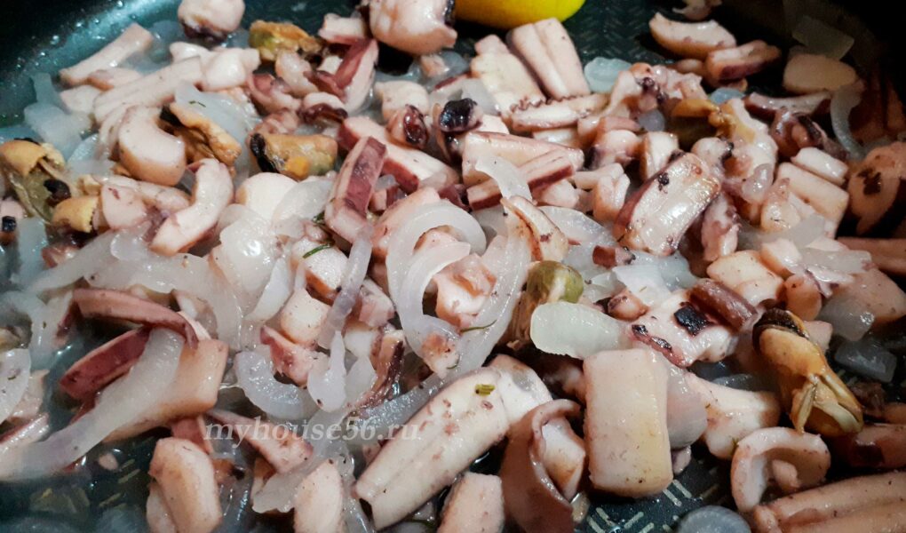 Как убрать неприятный запах при варке морского коктейля морепродукты воняют